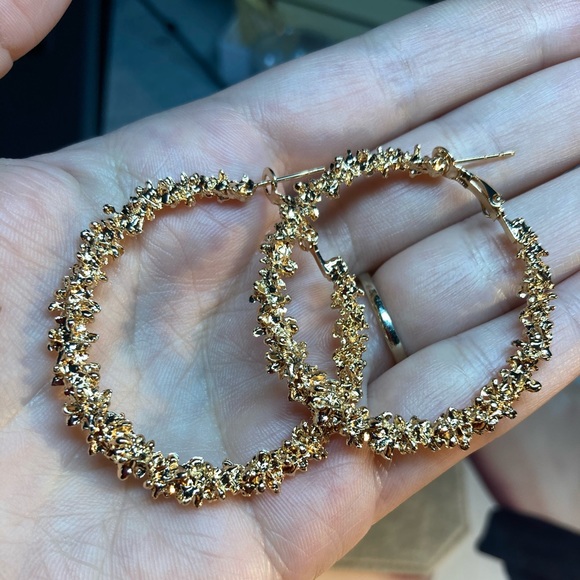 Gold Tone Hoop Earrings - Picture 3 of 5